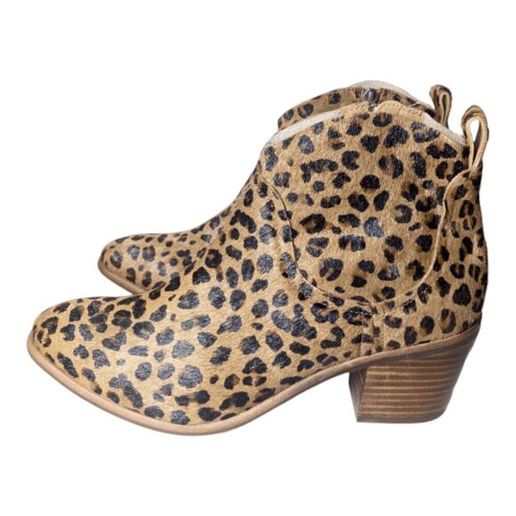 UGG Kingsburg "Leopard" Ankle Boot Size 9 - Picture 3 of 10